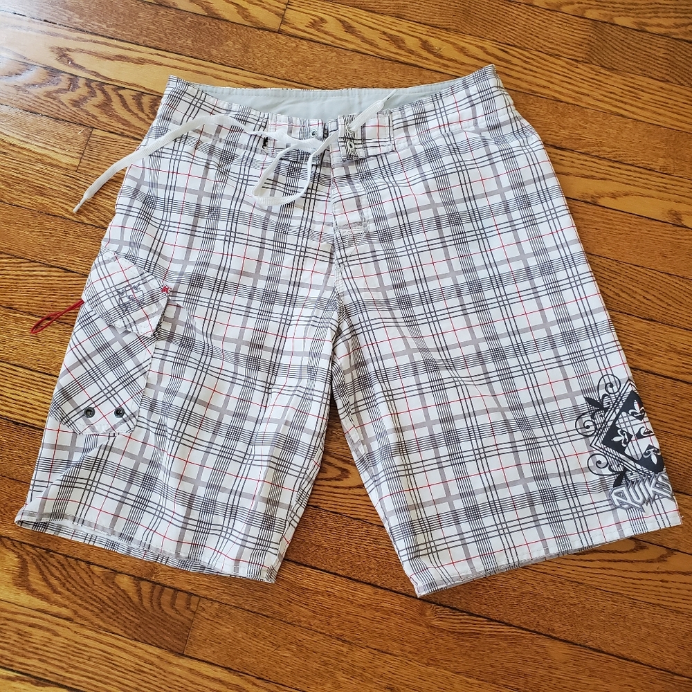 Quiksilver Swim Trunks  Waist 32 in
